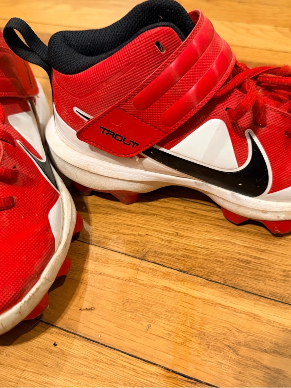 Nike Kids Red and Black Cleat Sneakers with Strap